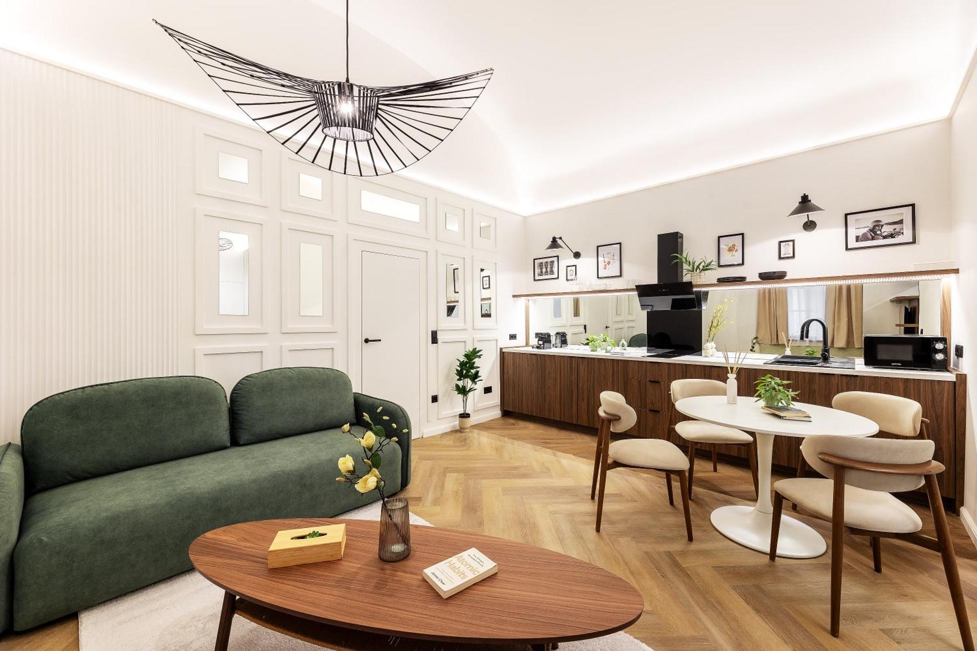 The Modernist Vasvari 6 Apartament *